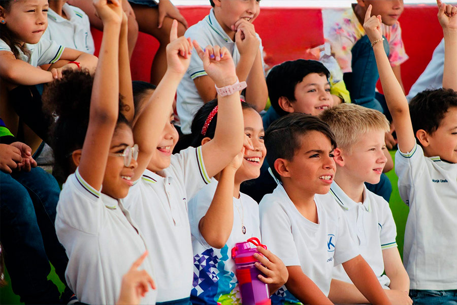 27 años de experiencia educativa
